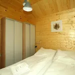 Camping Caloroczny Drewniany Superior I Eko-oaza W Krynica Morska-piaski Nowa Karczma (Nowy Dwor Gdanski)