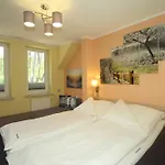 Caloroczny Drewniany Superior I Eko-oaza W Krynica Morska-piaski Camping *