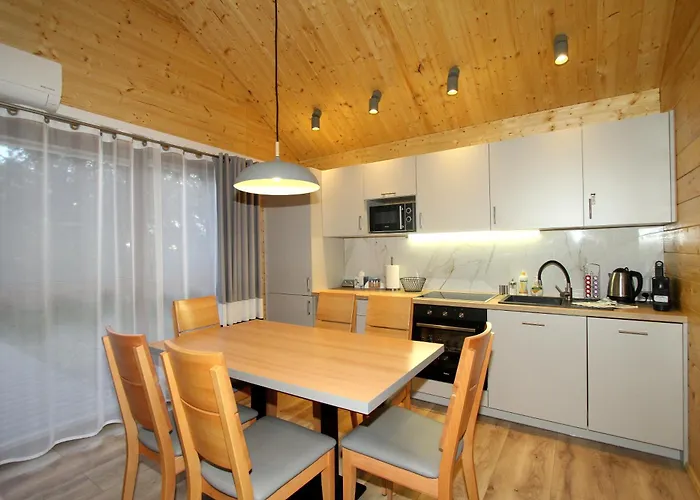 Caloroczny Drewniany Superior I Eko-oaza W Krynica Morska-piaski Camping Nowa Karczma (Nowy Dwor Gdanski)