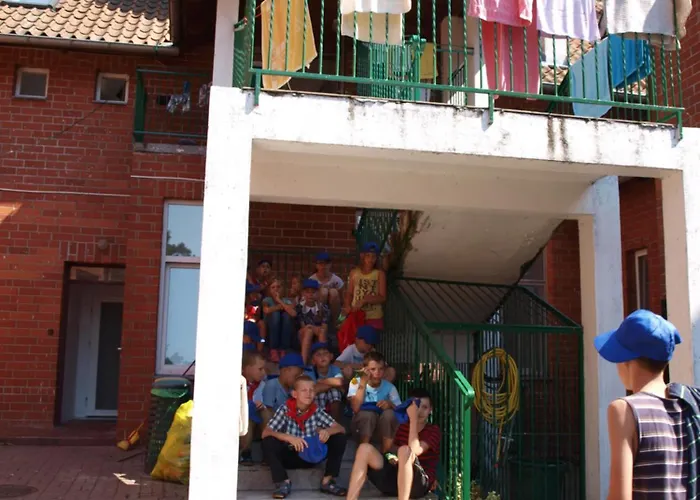 Camping Caloroczny Drewniany Superior I Eko-oaza W Krynica Morska-piaski